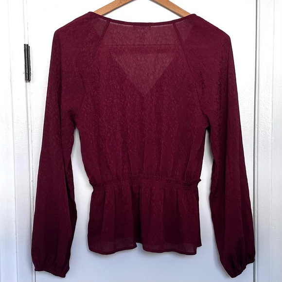 LEITH Silky Blouse in Burgundy MED Peplum Long Sleeve Top - Picture 2 of 10